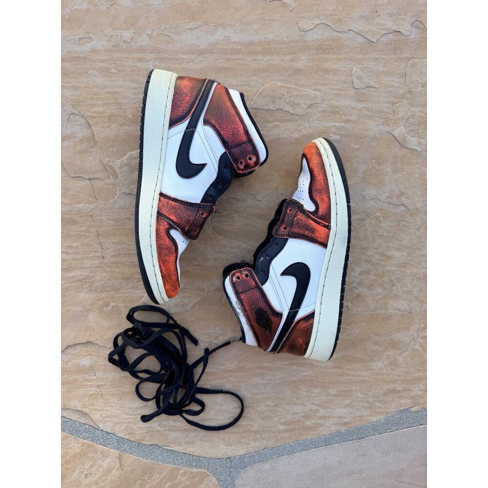 Nike Air Jordan 1 Mid SE GS WEAR AWAY CHICAGO Size 5.5Y FB0568-006